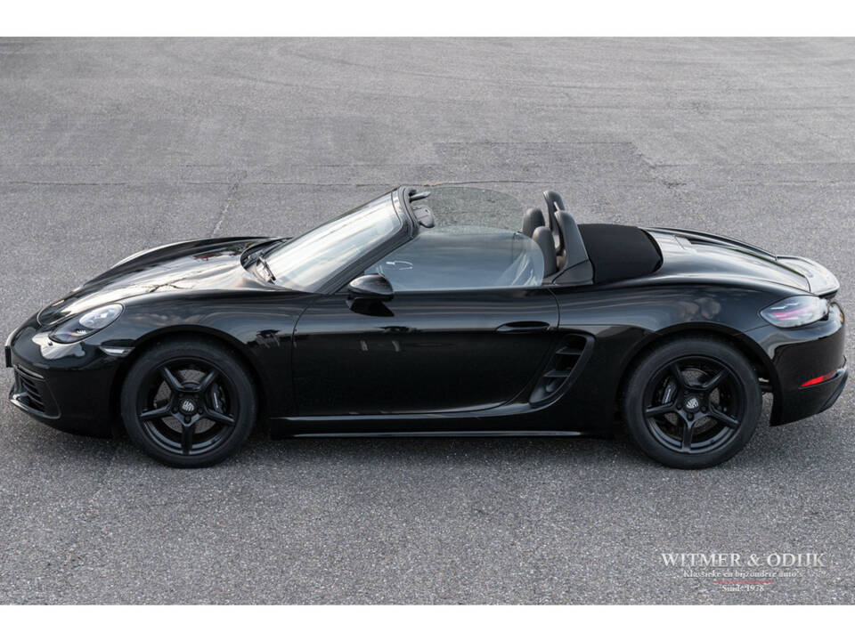 Image 3/30 of Porsche 718 Boxster (2016)