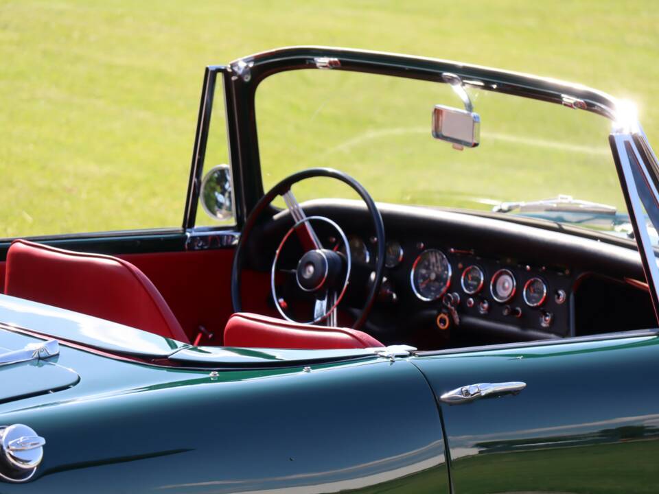 Image 25/50 of Sunbeam Alpine Mk IV (1965)