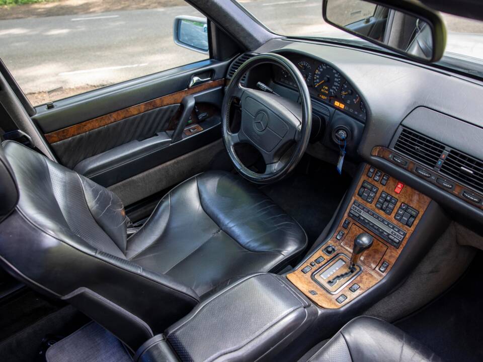 Image 7/59 of Mercedes-Benz 600 SEL (1992)