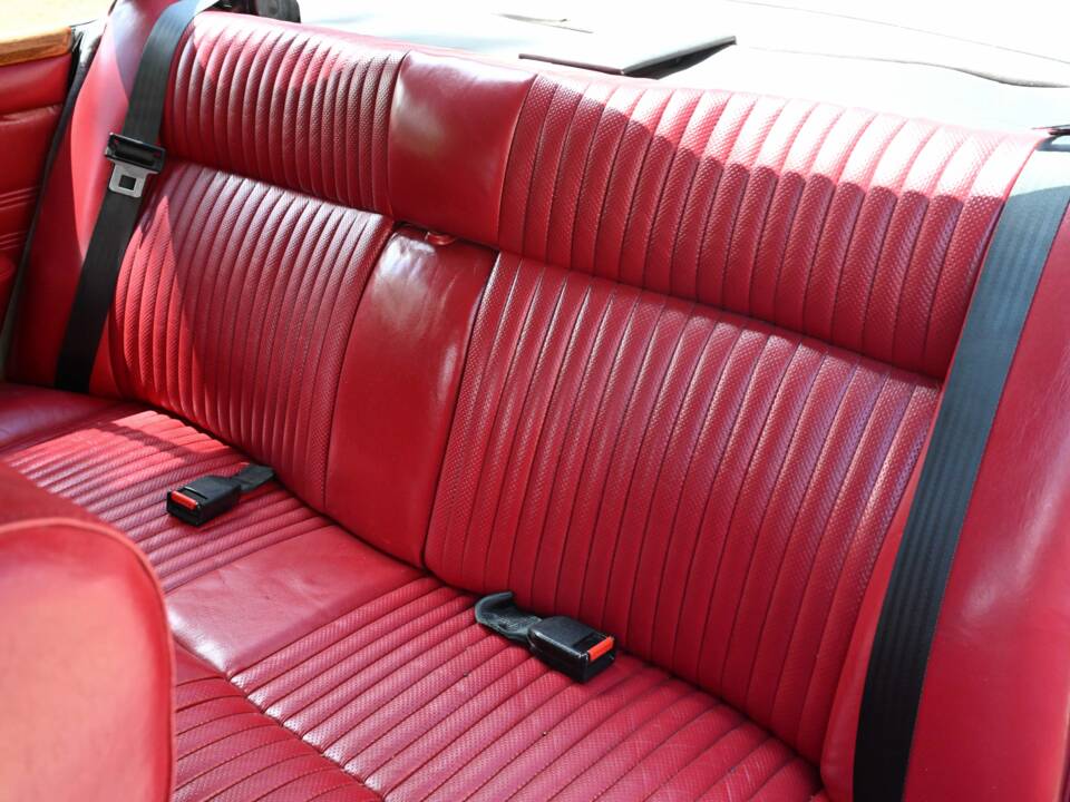 Image 30/50 of Jaguar XJ 6 4.2 (1971)