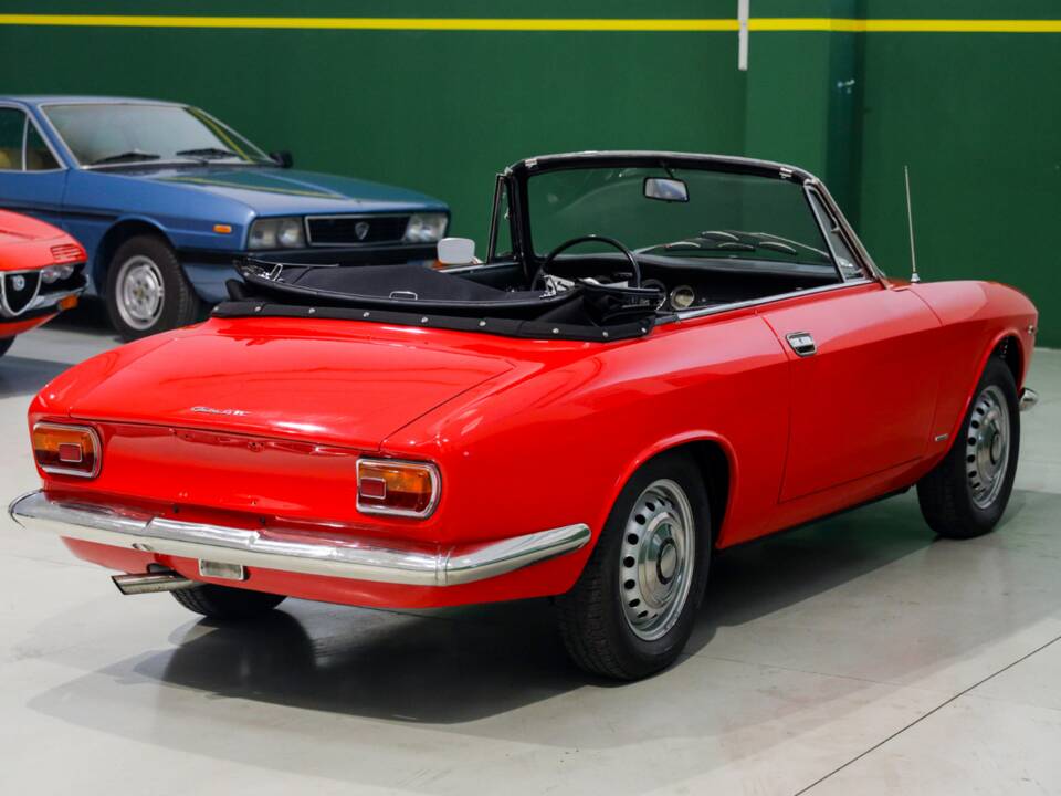 Image 16/58 of Alfa Romeo Giulia 1600 GTC (1965)