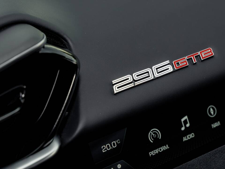 Imagen 65/79 de Ferrari 296 GTB (2022)