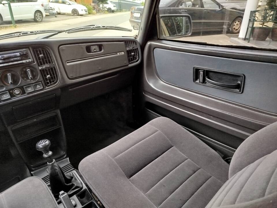 Image 31/51 of Saab 900 Turbo (1991)