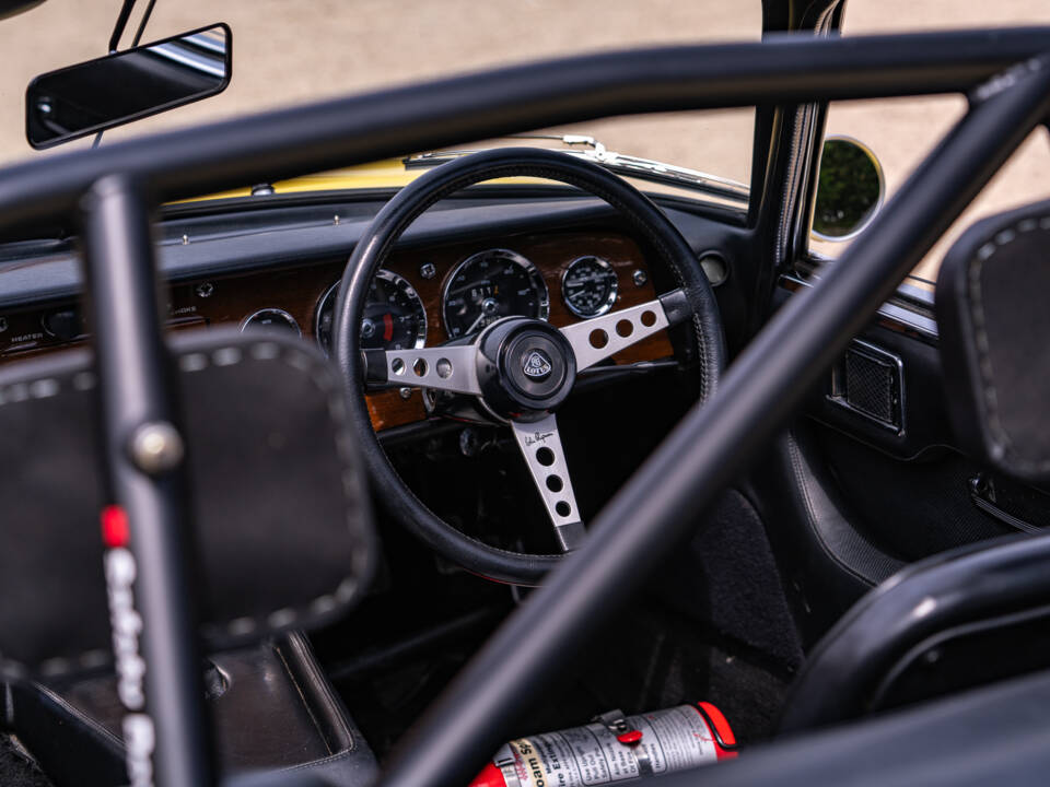 Image 28/41 of Lotus Elan Sprint (1972)