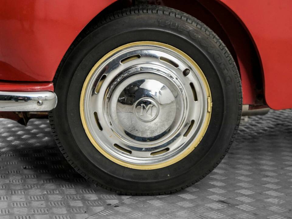 Bild 4/50 von Morris Minor 1000 Traveller (1969)