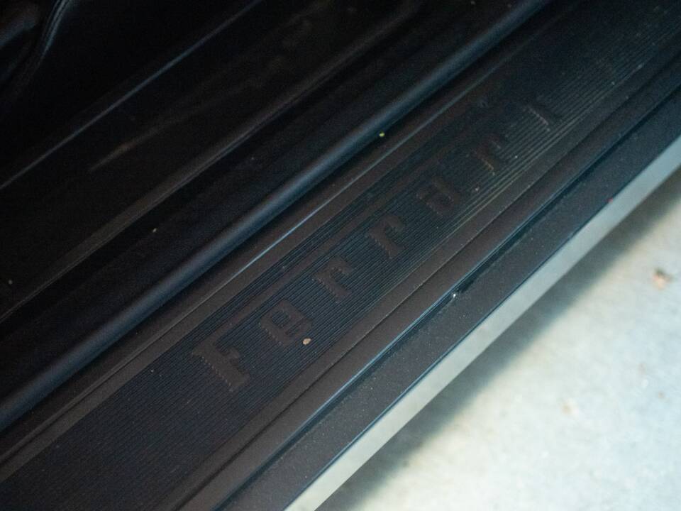 Bild 27/50 von Ferrari Testarossa (1986)