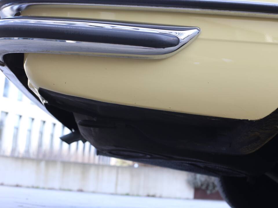 Bild 74/76 von Mercedes-Benz 280 SE (1977)