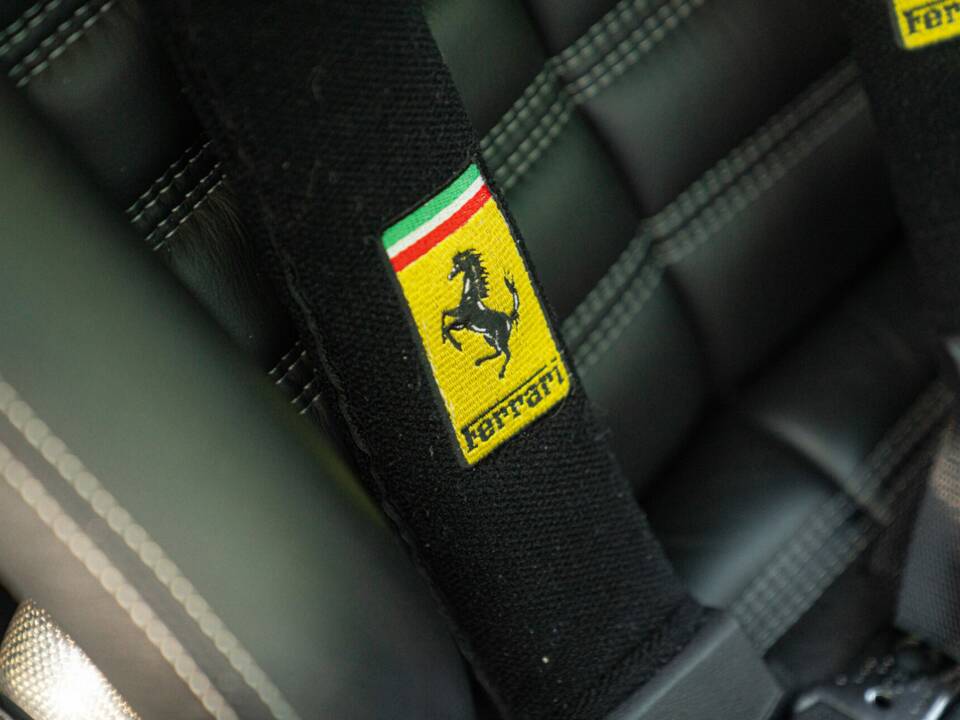 Image 37/50 of Ferrari 550 Maranello (2000)