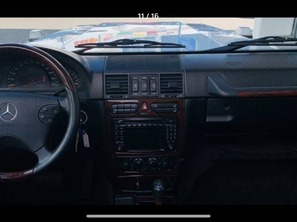 Image 11/16 of Mercedes-Benz G 400 CDI (SWB) (2001)