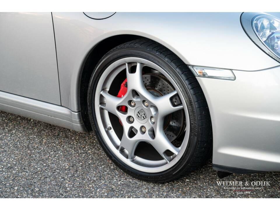 Afbeelding 41/45 van Porsche 911 Carrera 4S (2006)