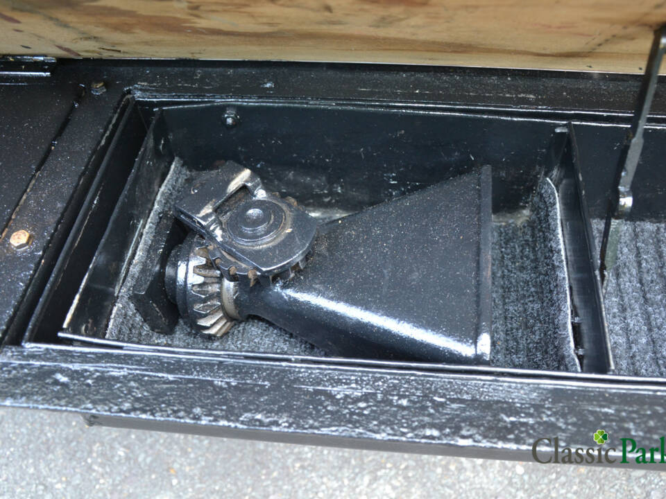 Image 43/50 of Rolls-Royce Phantom II (1929)