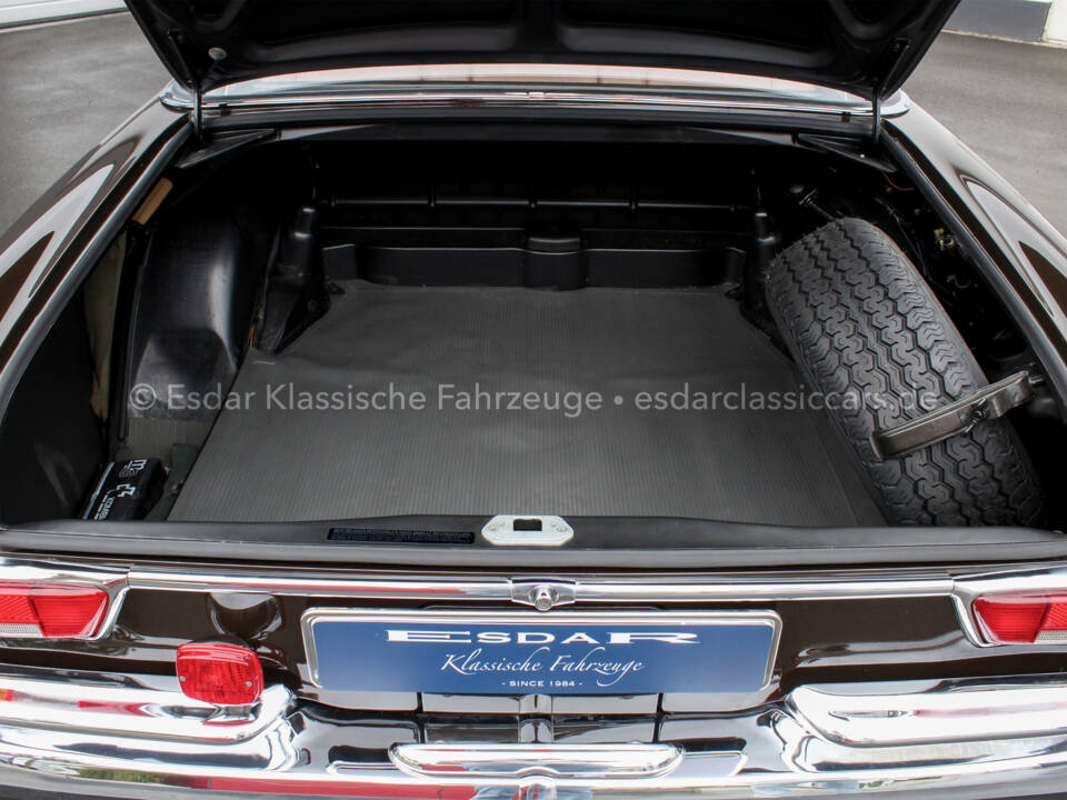 Image 6/35 of Mercedes-Benz 280 SE 3,5 (1970)