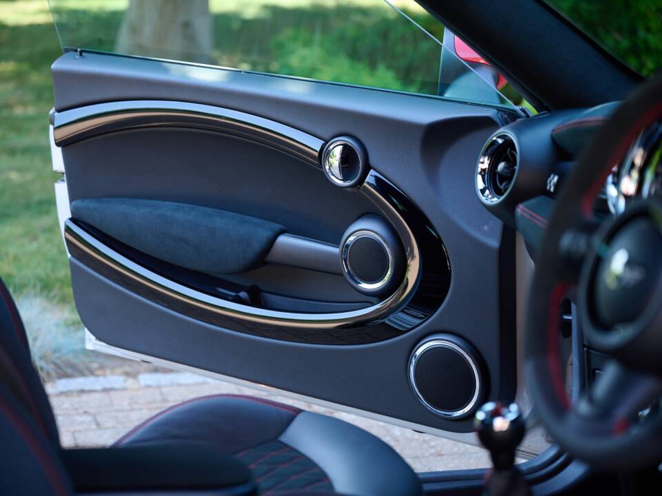 Imagen 39/50 de Mini John Cooper Works (2011)
