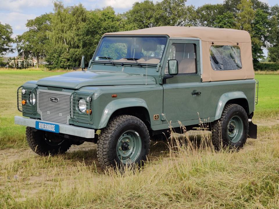 Afbeelding 1/21 van Land Rover Defender 90 (2011)