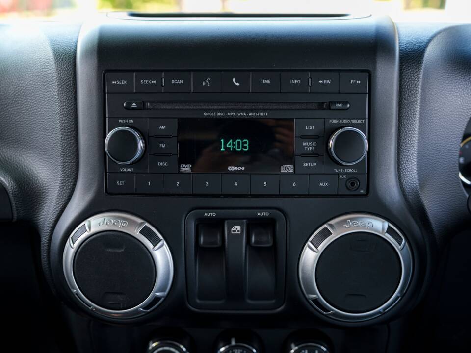 Immagine 19/31 di Jeep Wrangler 2.8 CRD (2014)