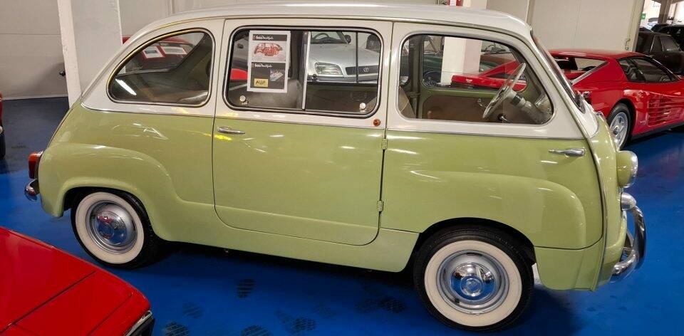 Immagine 12/36 di FIAT 600 D Multipla (1964)