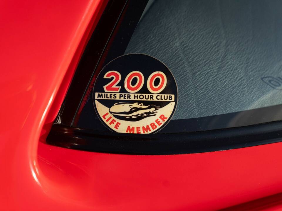 Image 21/50 of Lamborghini Diablo VT (1993)