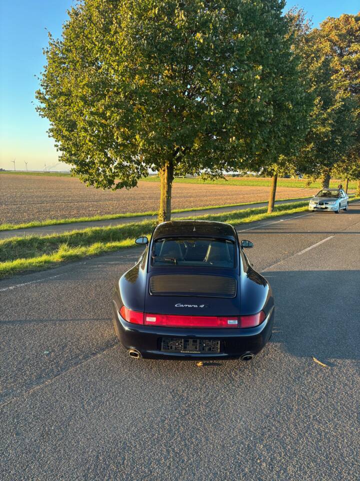 Bild 13/13 von Porsche 911 Carrera 4S (1997)