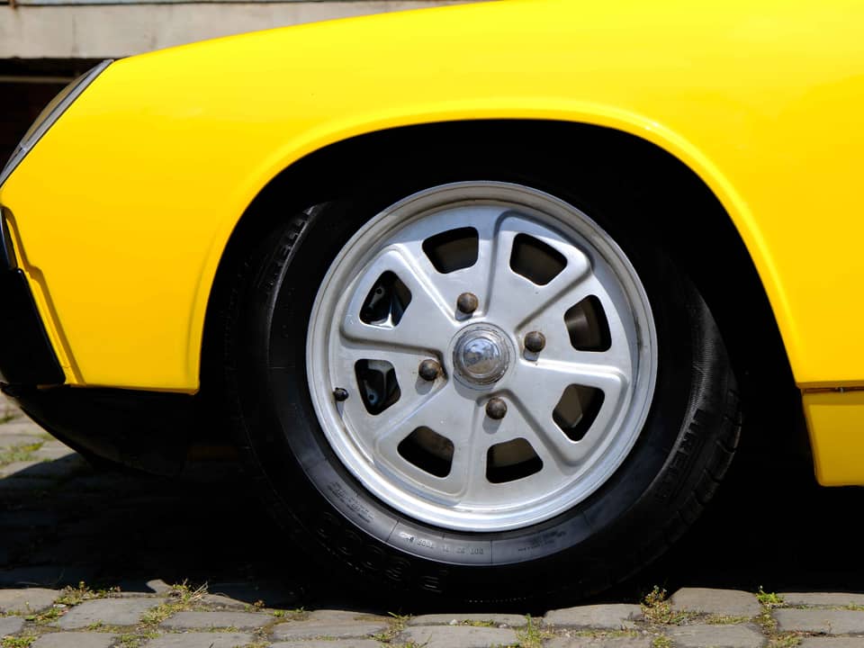 Image 40/88 of Porsche 914/4  2.0 (1976)