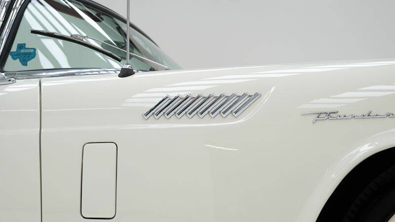 Imagen 13/15 de Ford Thunderbird (1956)