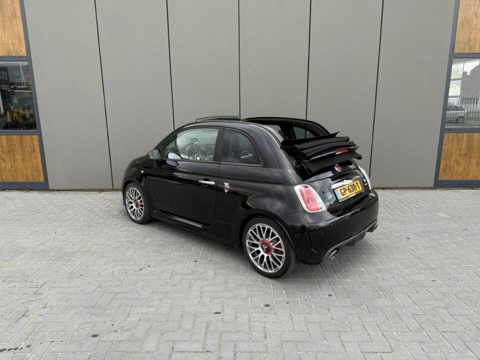 Image 4/17 of Abarth 595C (2015)