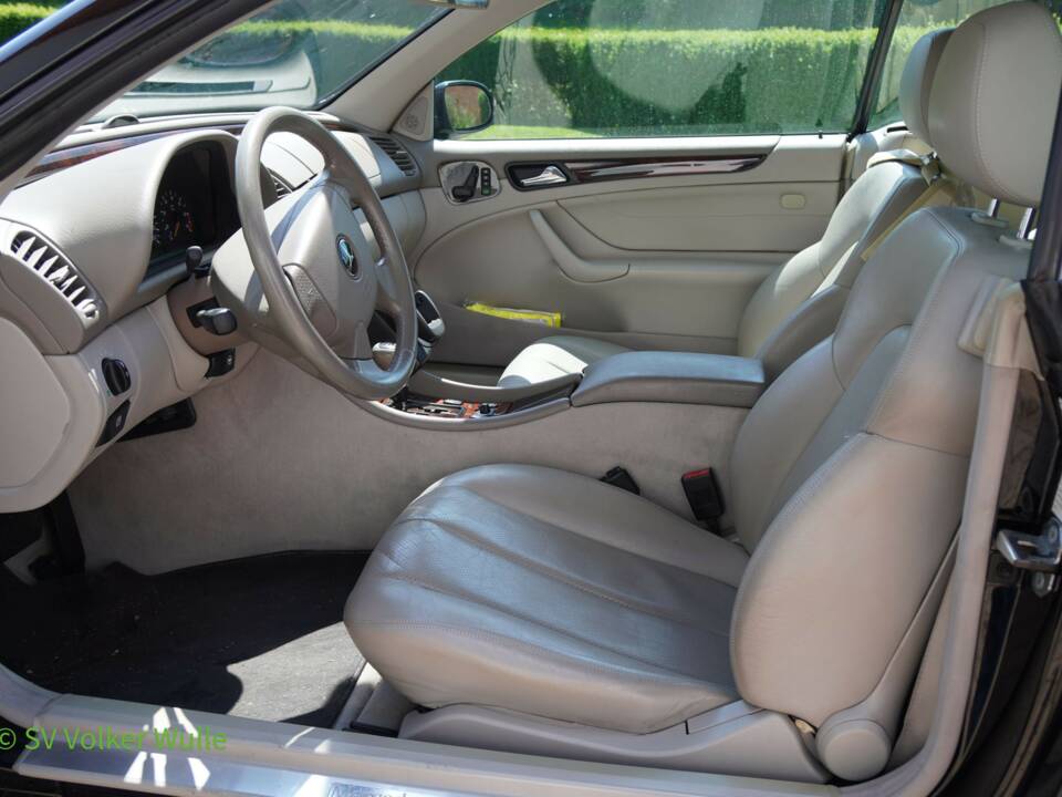 Bild 7/17 von Mercedes-Benz CLK 320 (1998)