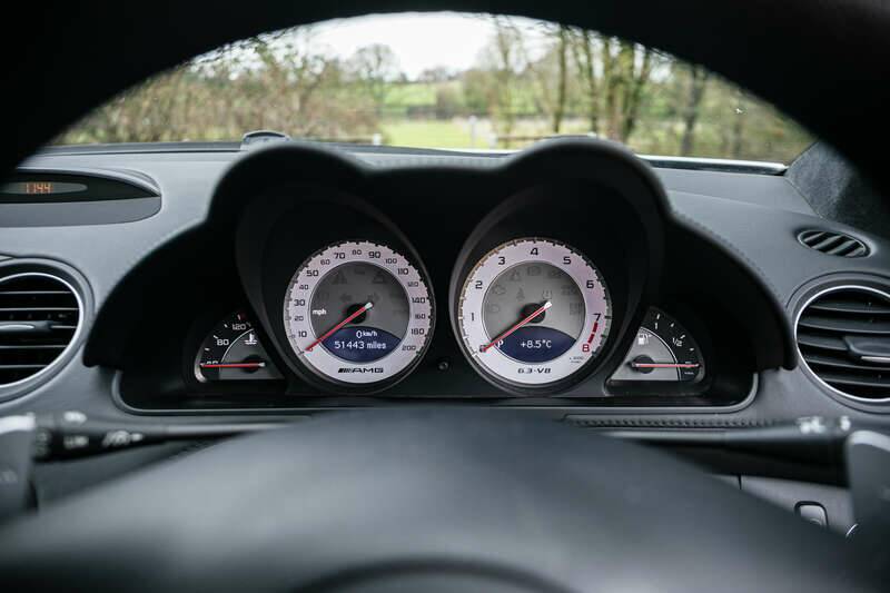 Image 34/41 de Mercedes-Benz SL 63 AMG (2008)