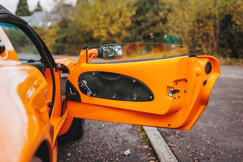Image 37/50 of Lotus Elise 111 (1998)