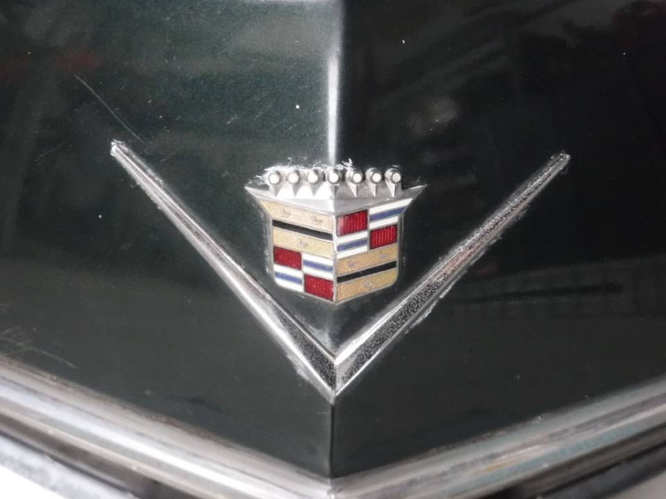 Bild 26/50 von Cadillac DeVille Convertible (1967)