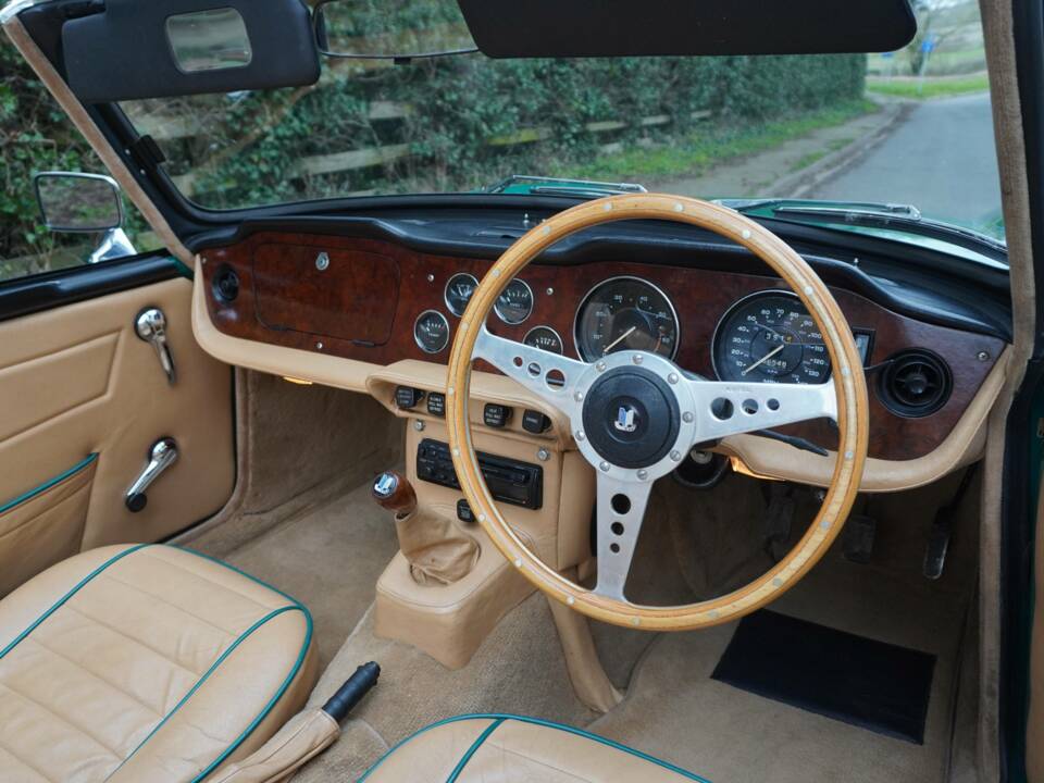 Afbeelding 8/20 van Triumph TR 6 PI (1973)