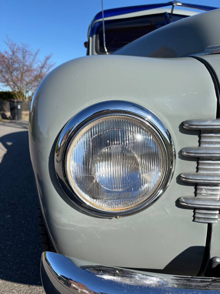 Image 37/133 of Volvo PV 444 (1954)