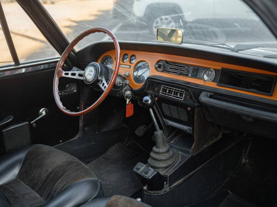 Image 22/44 of Lancia Fulvia Sport 1.6 (Zagato) (1972)