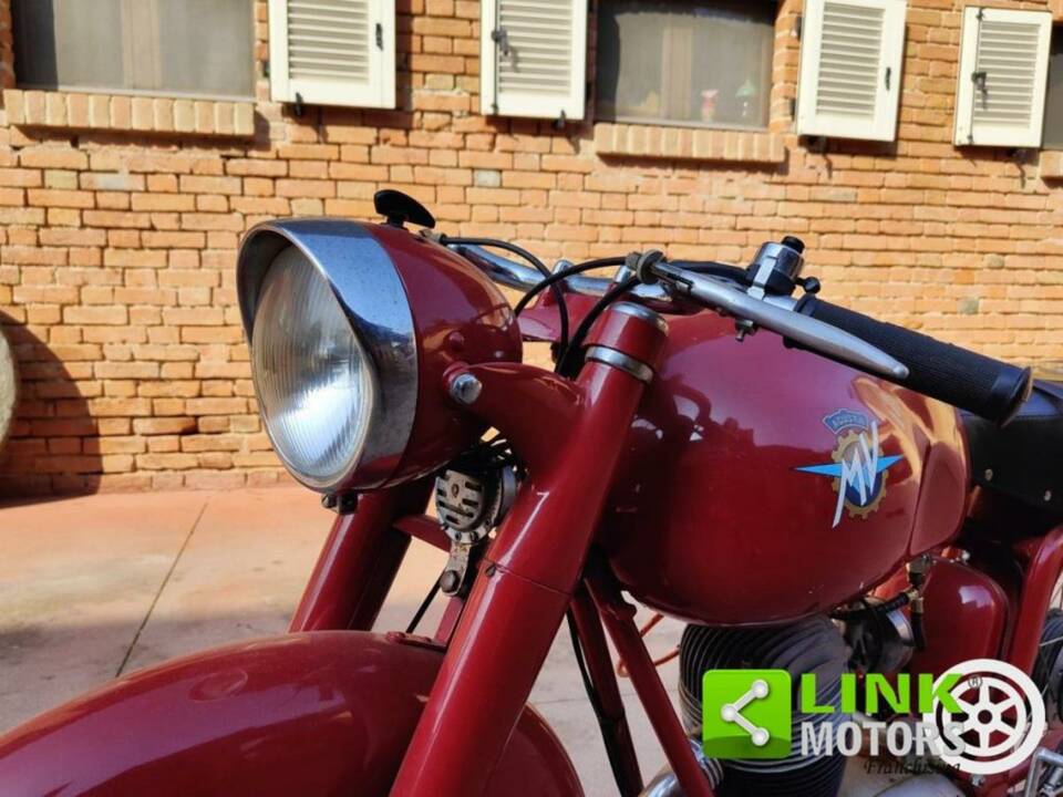 Bild 18/19 von MV Agusta DUMMY (1955)