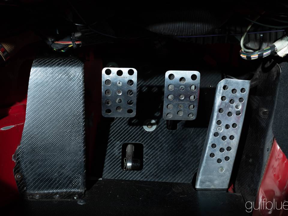 Image 42/49 of Porsche 911 Carrera RS Clubsport (1995)