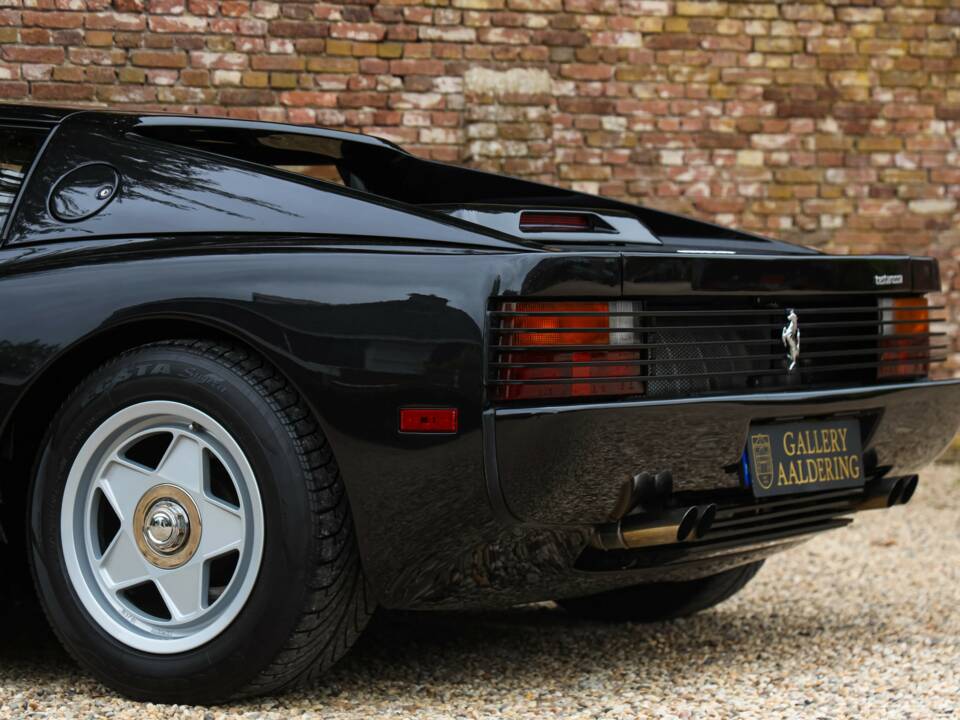 Immagine 41/50 di Ferrari Testarossa (1987)