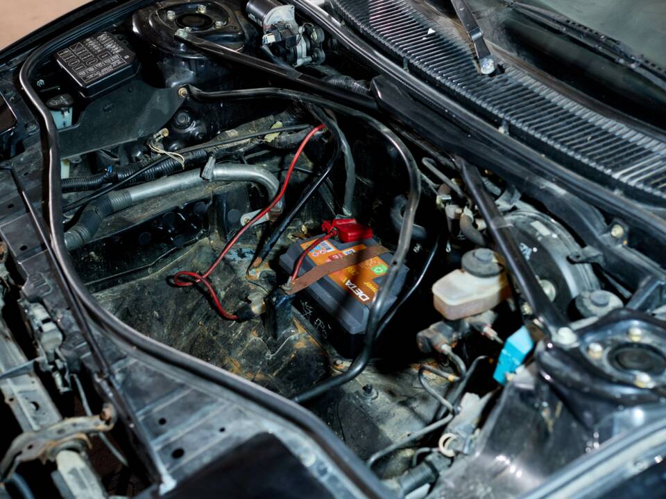 Bild 21/43 von Toyota MR2 2.0 (1990)