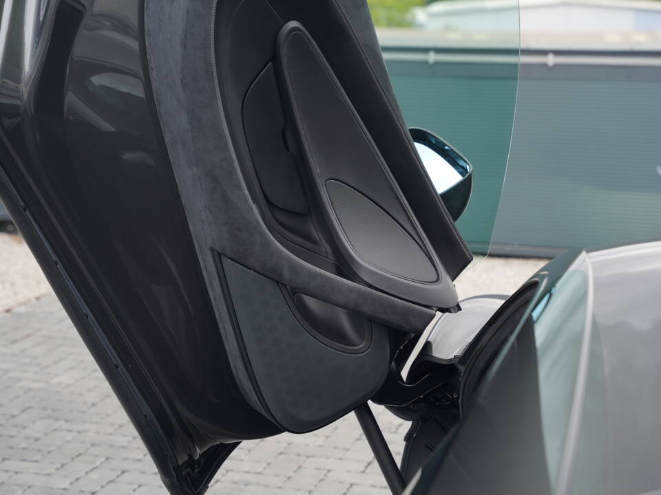 Afbeelding 15/50 van McLaren 570S (2016)