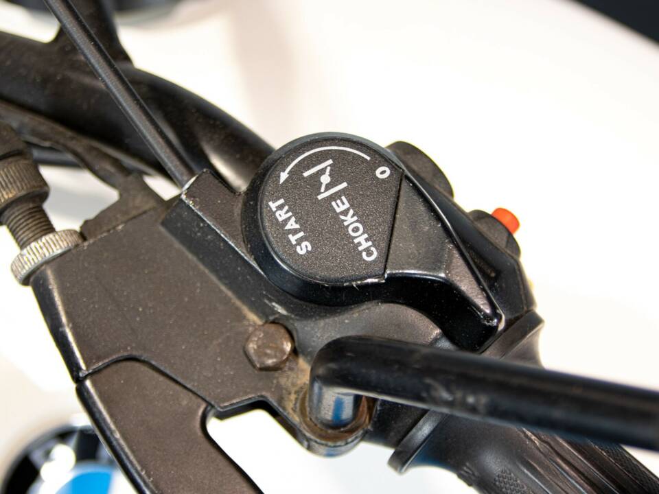 Image 39/50 of BMW R 80 GS (1983)