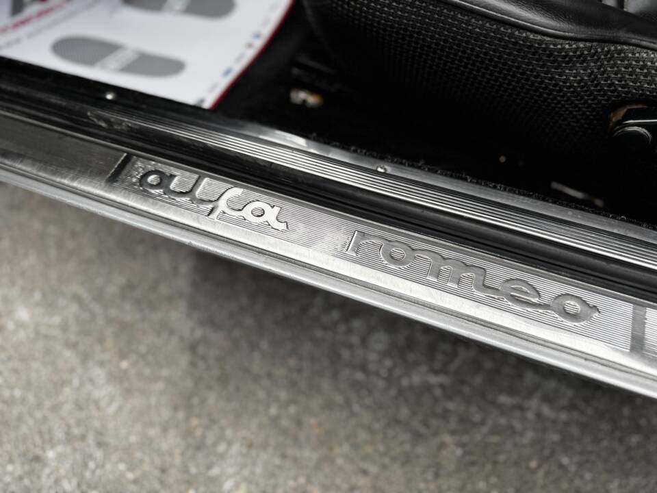 Afbeelding 15/43 van Alfa Romeo 1750 GT Veloce (1970)