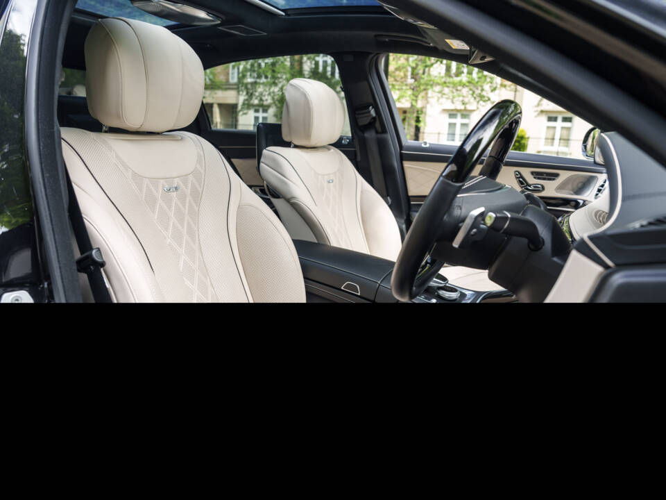 Image 26/42 of Mercedes-Benz Maybach S 600 (2015)