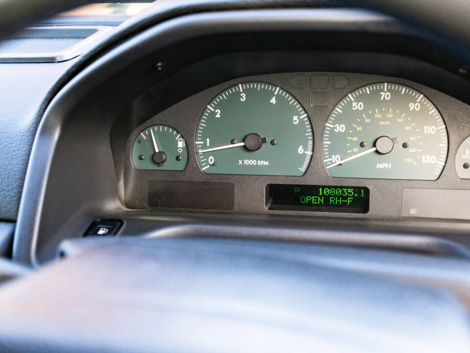 Image 15/29 of Land Rover Range Rover 4.0 HSE (2001)