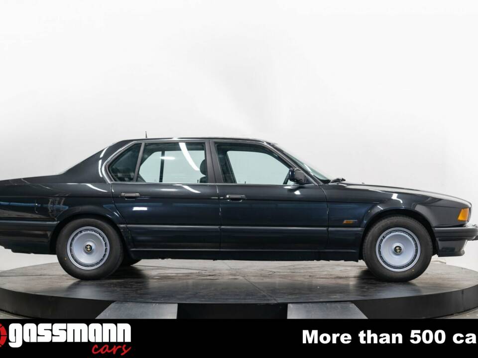 Image 5/15 de BMW 750iL (1988)