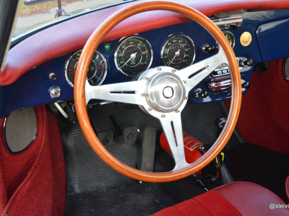 Immagine 14/17 di Porsche 356 C 1600 SC (1964)