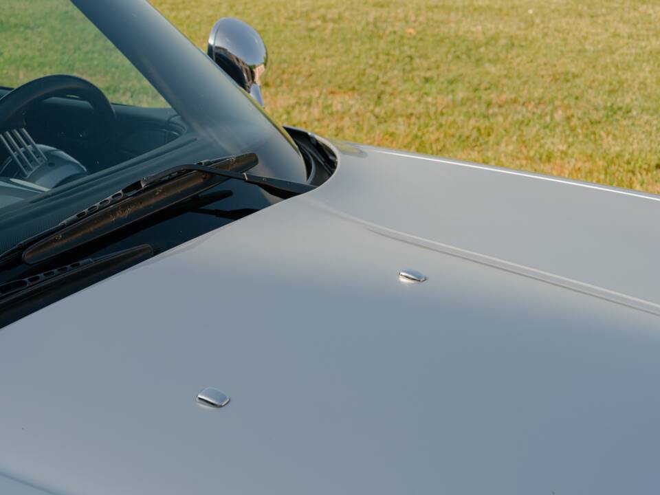 Image 184/185 of BMW Z8 (2001)