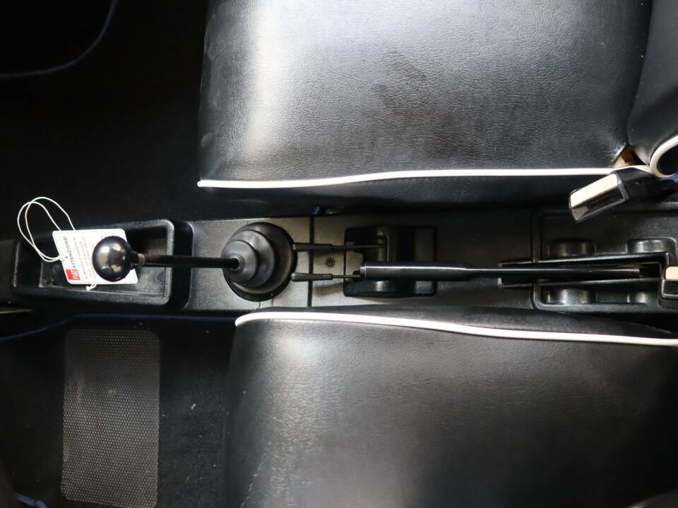 Image 28/50 of FIAT 500 F (1967)