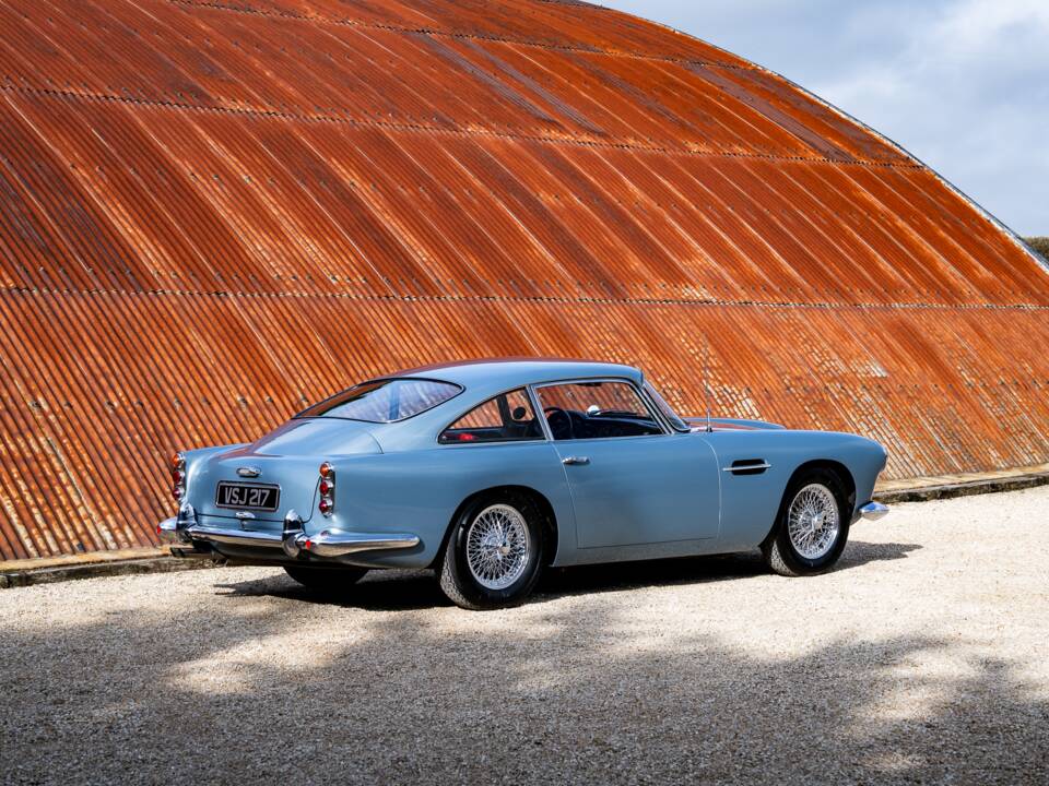 Afbeelding 12/46 van Aston Martin DB 4 (1962)