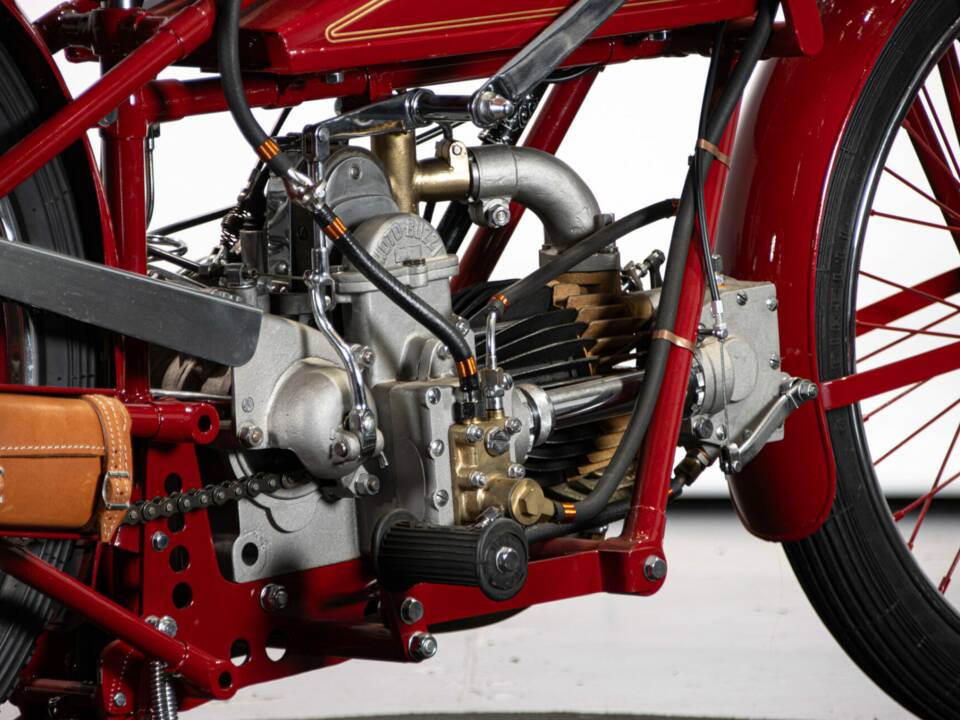 Immagine 12/50 di Moto Guzzi 250 SS (1930)