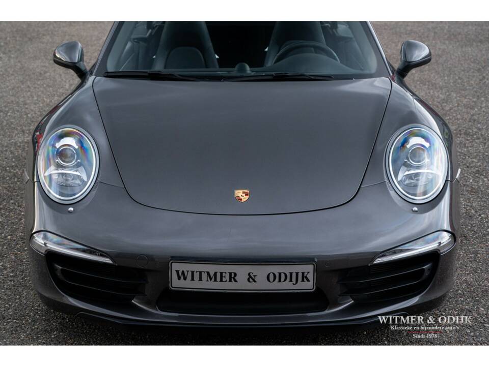 Image 15/47 of Porsche 911 Carrera 4S (2014)