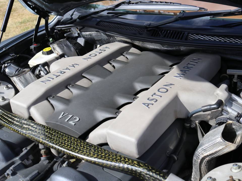 Bild 18/100 von Aston Martin V12 Vanquish (2003)
