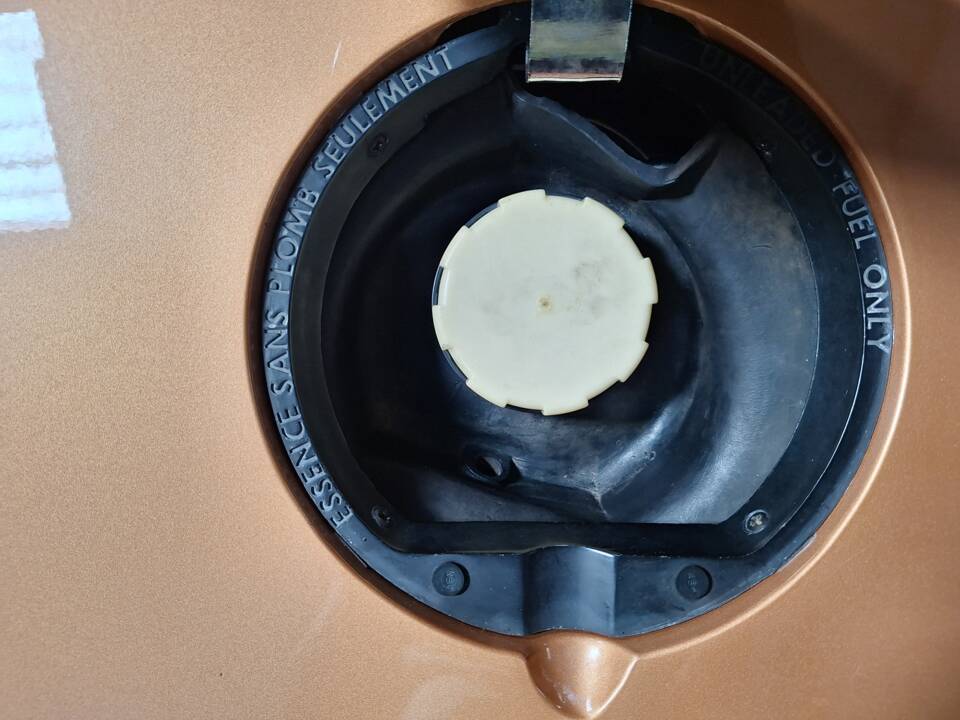 Image 19/25 of Chevrolet Corvette (1982)